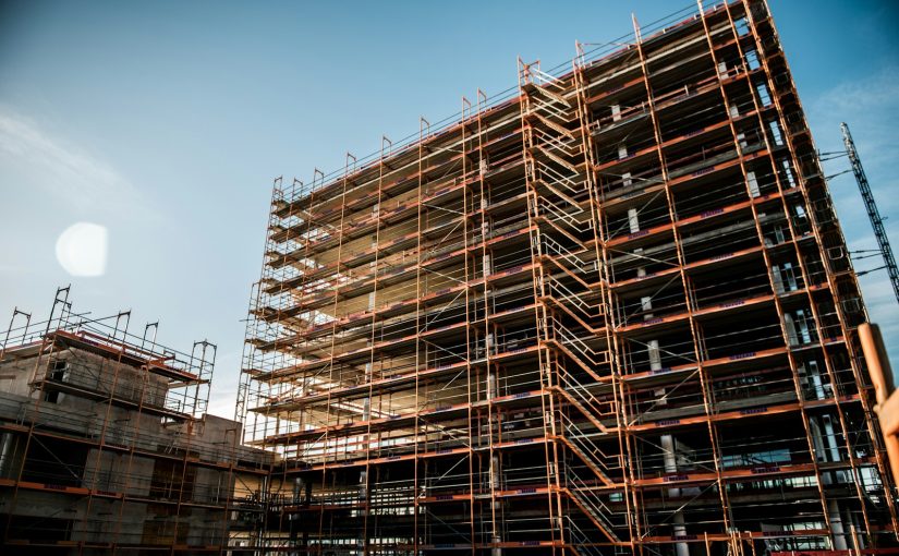 Steel in the Sky: The Vital Role of the Stahlgerüstbauer